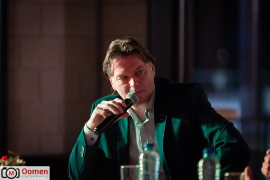 2016-11-25 sportcafe Leo Beenhakker